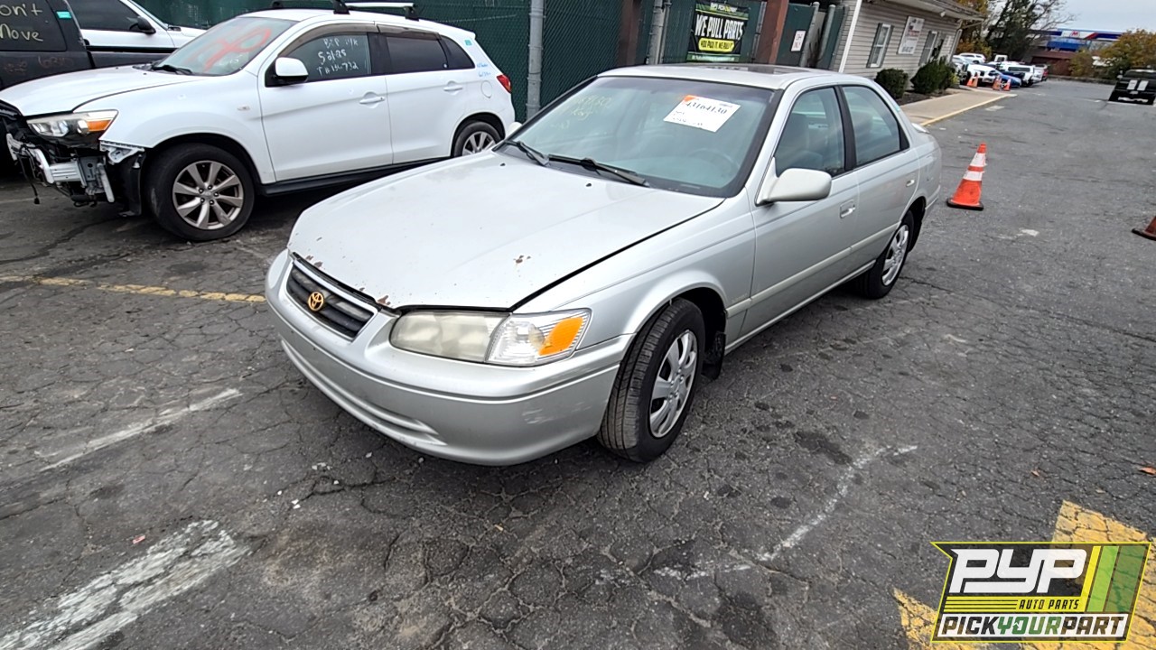 2000 TOYOTA CAMRY available for parts