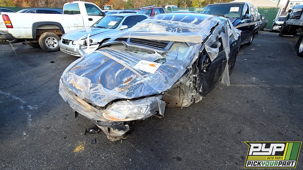 2014 FORD FOCUS available for parts