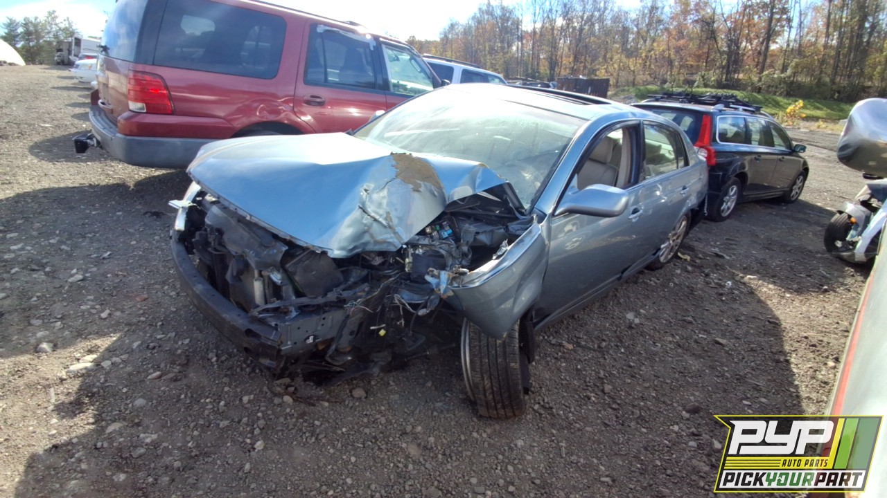 2008 TOYOTA AVALON available for parts