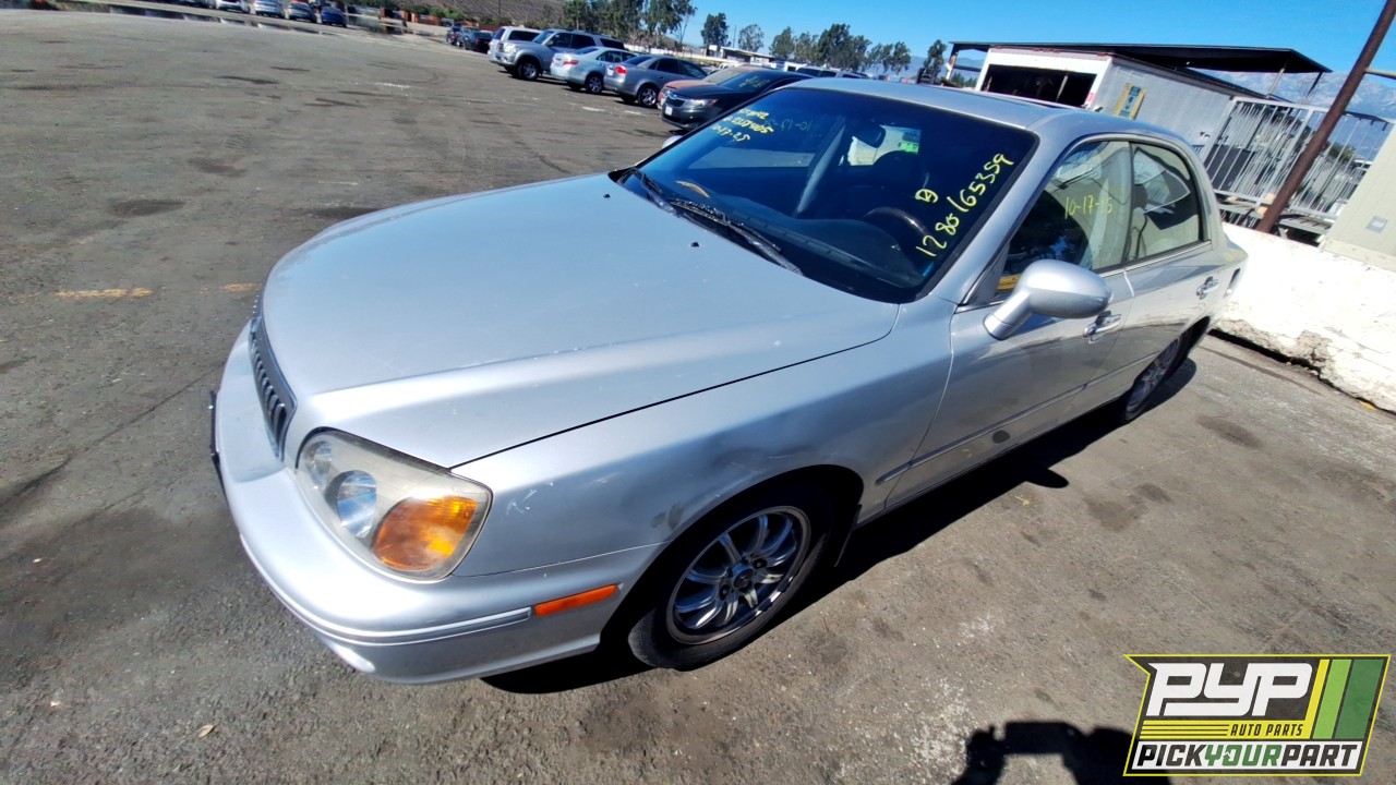 2002 HYUNDAI XG350 available for parts