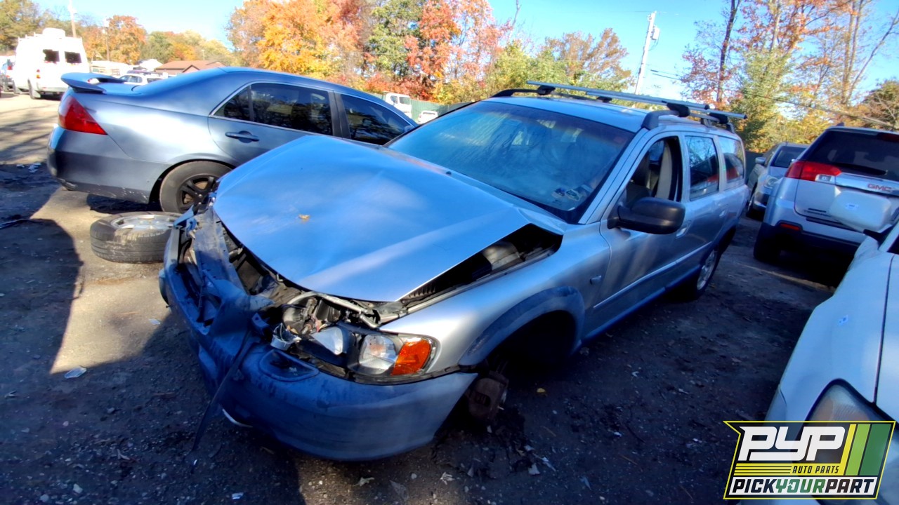 2001 VOLVO V70 partes disponibles