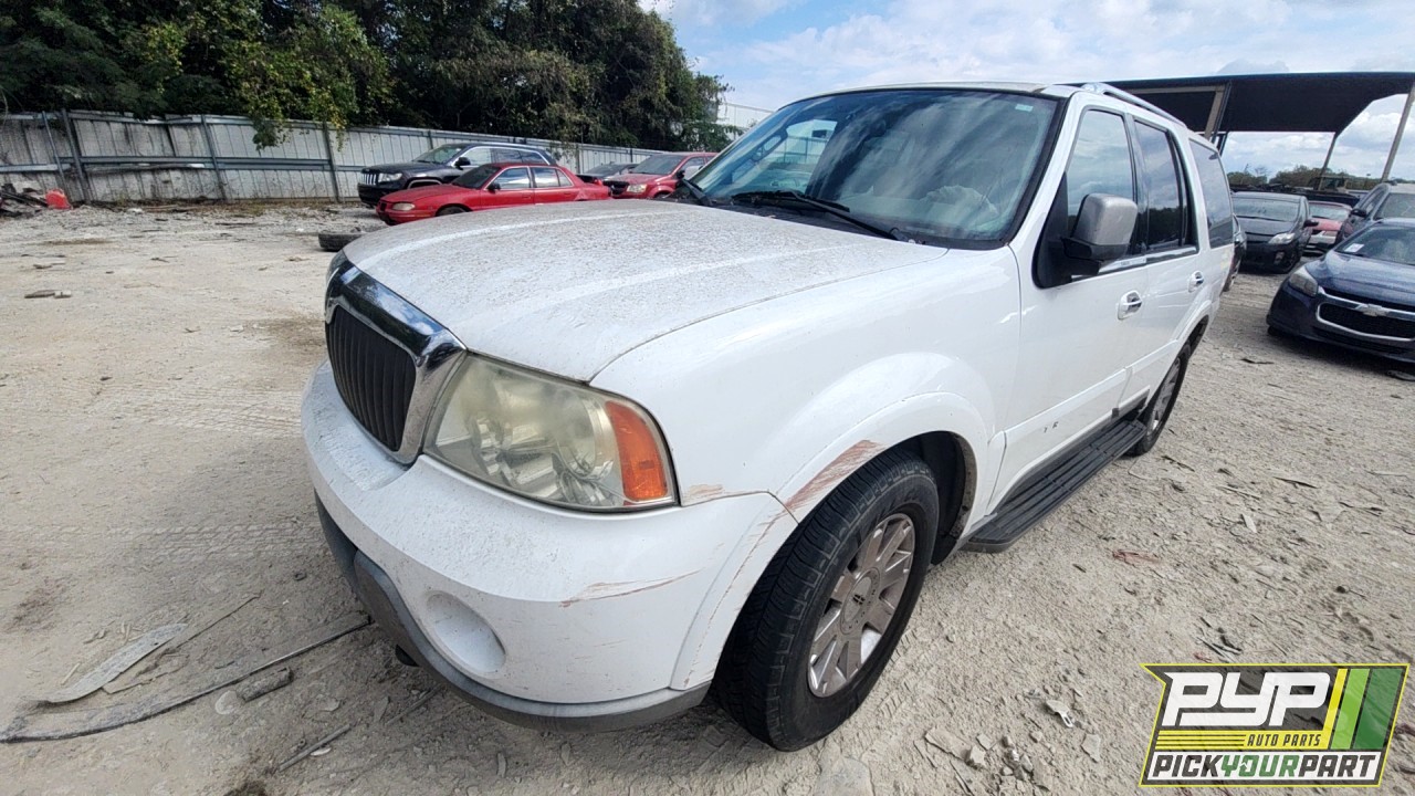 2004 LINCOLN NAVIGATOR available for parts