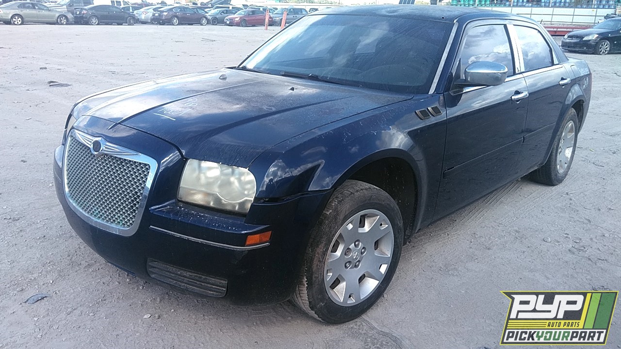 2006 CHRYSLER 300 partes disponibles