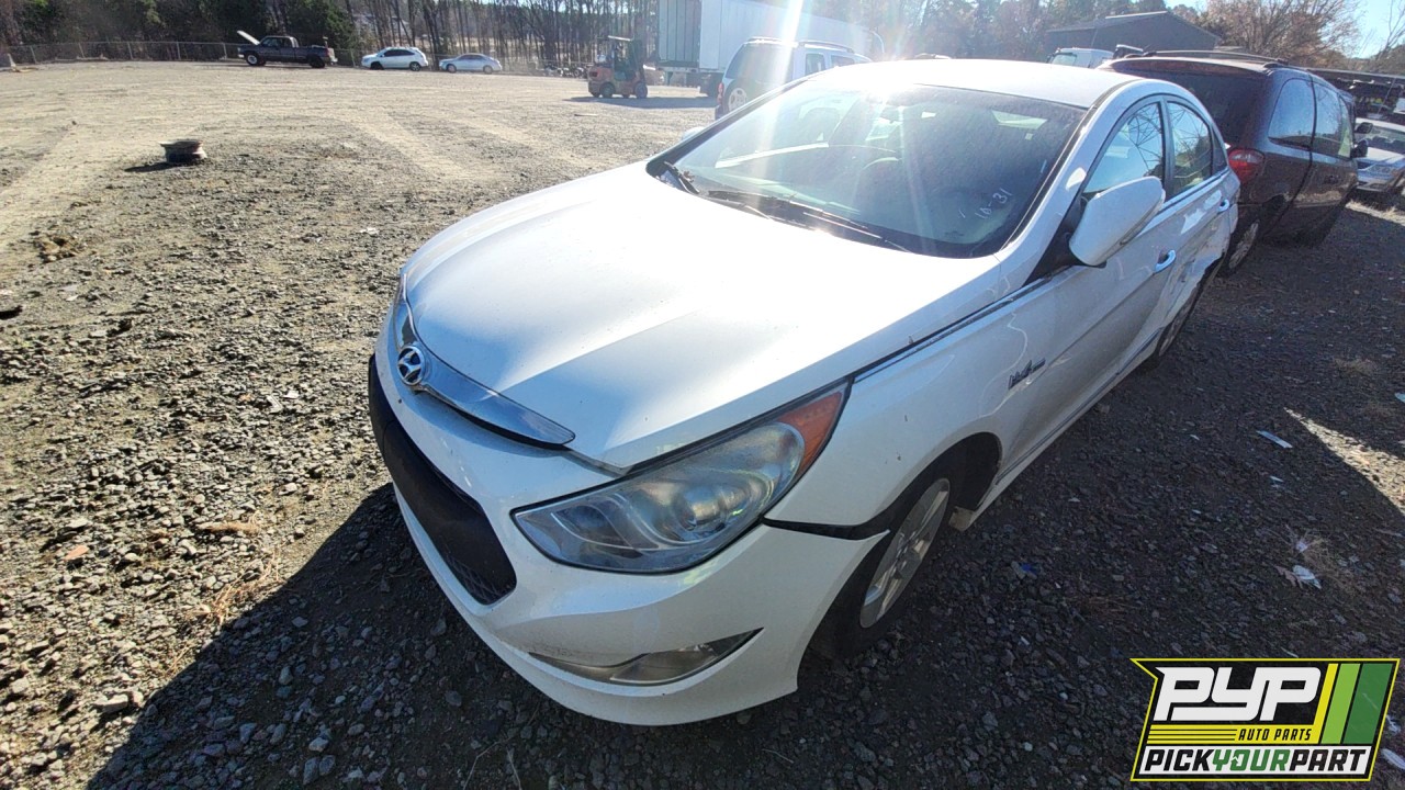 2011 HYUNDAI SONATA available for parts