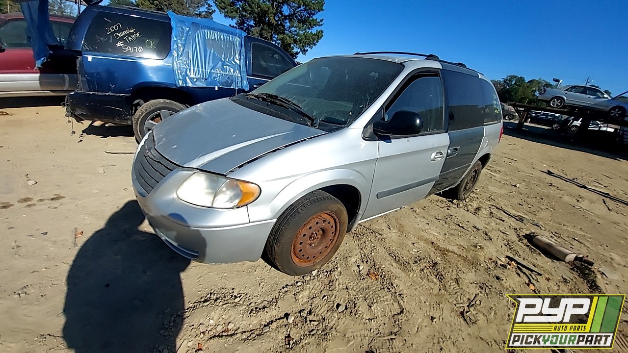 2006 CHRYSLER TOWN & COUNTRY available for parts