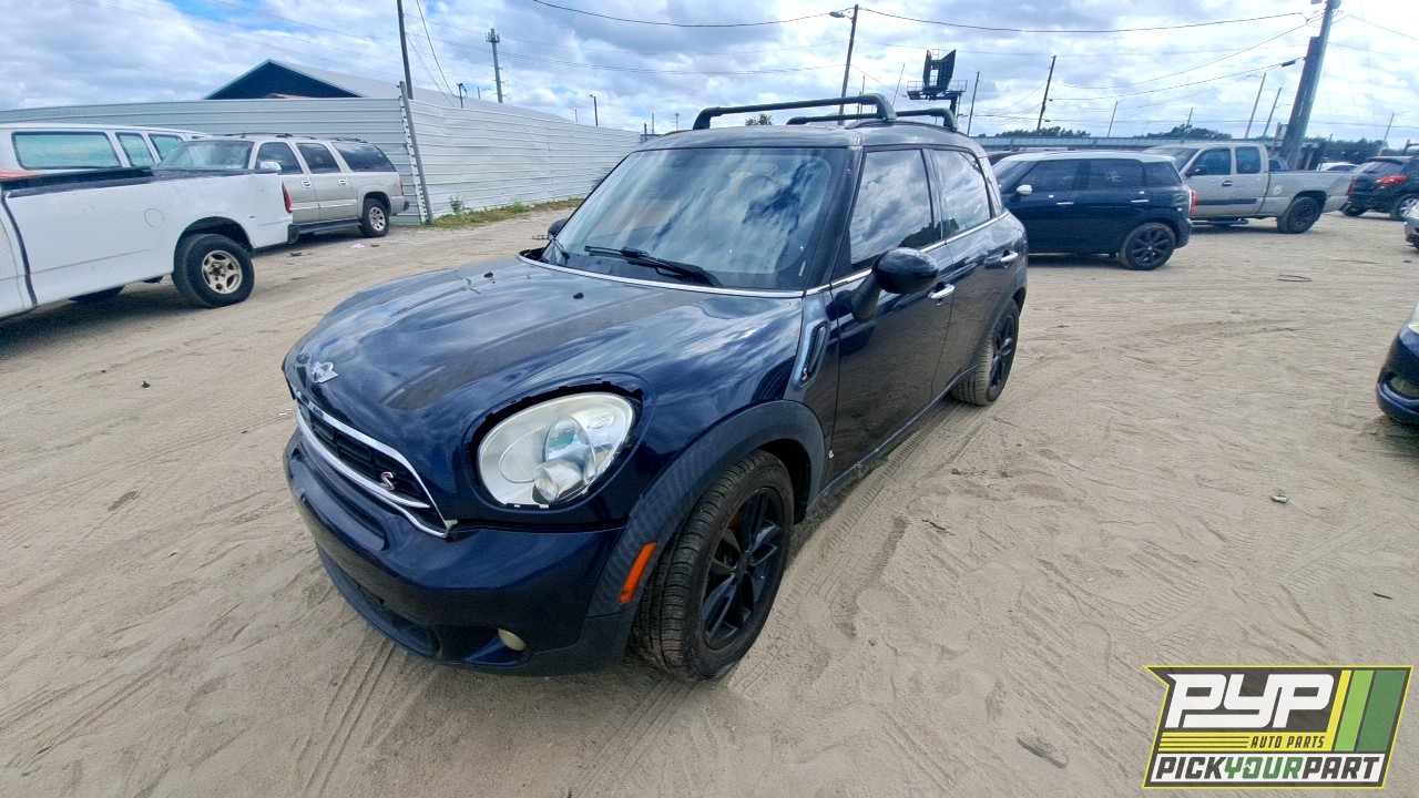 2015 MINI COOPER COUNTRYMAN partes disponibles