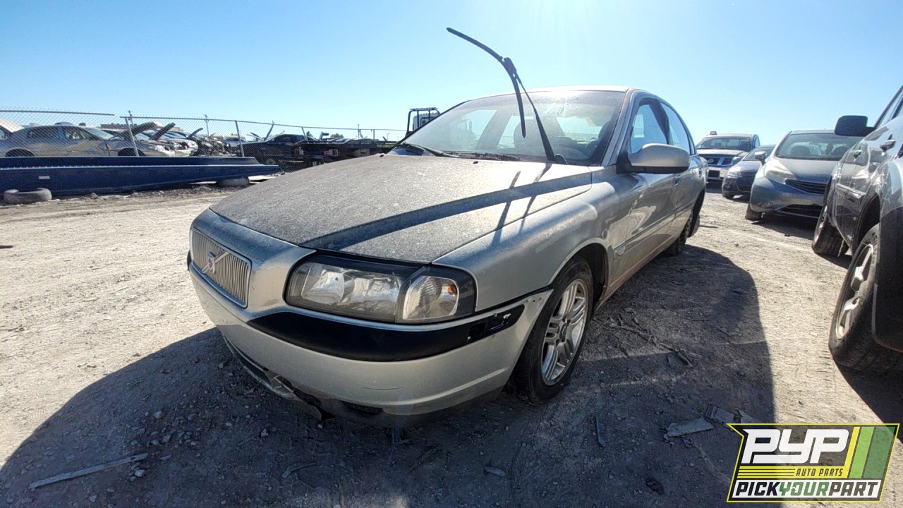 2004 VOLVO S80 partes disponibles