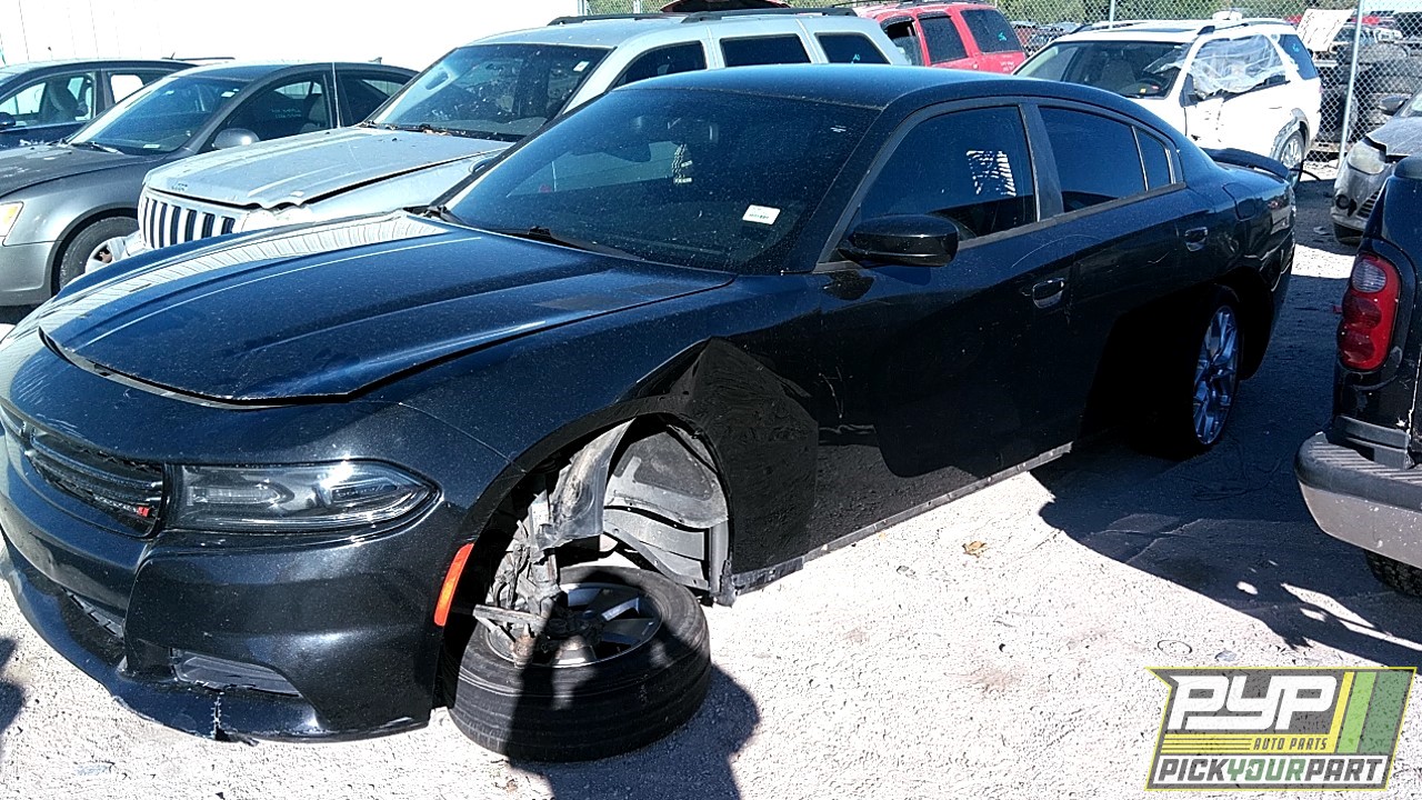2015 DODGE CHARGER partes disponibles