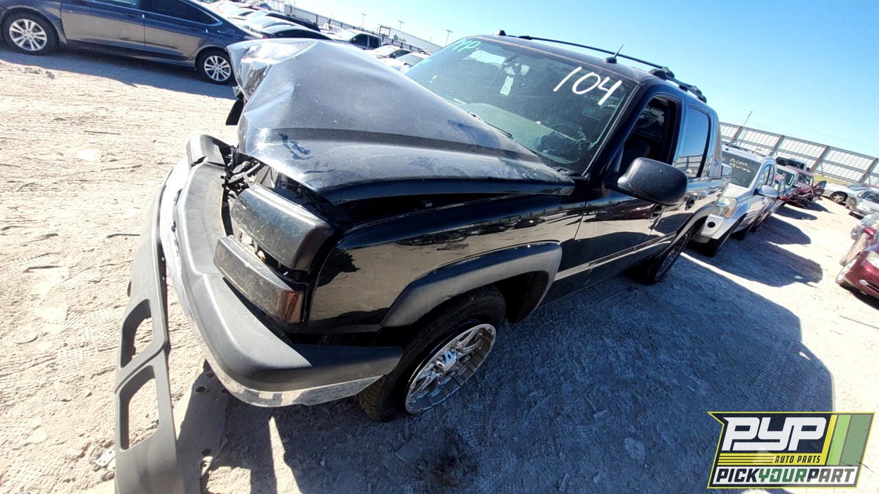 2004 CHEVROLET AVALANCHE 1500 available for parts