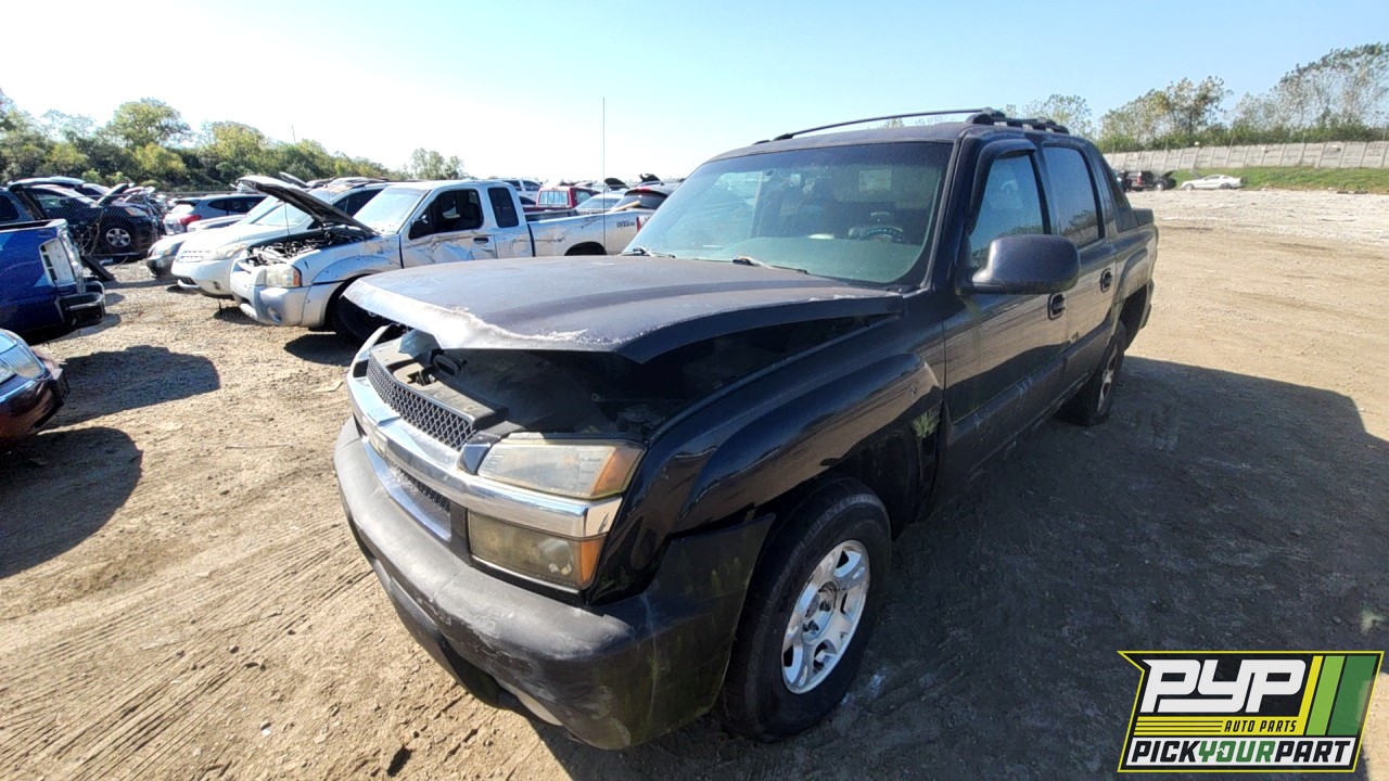2002 CHEVROLET AVALANCHE 1500 available for parts