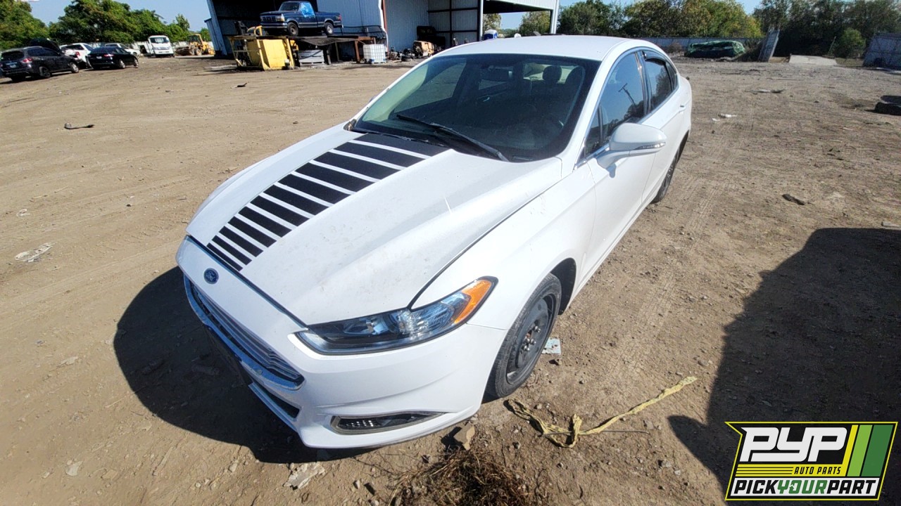 2013 FORD FUSION partes disponibles