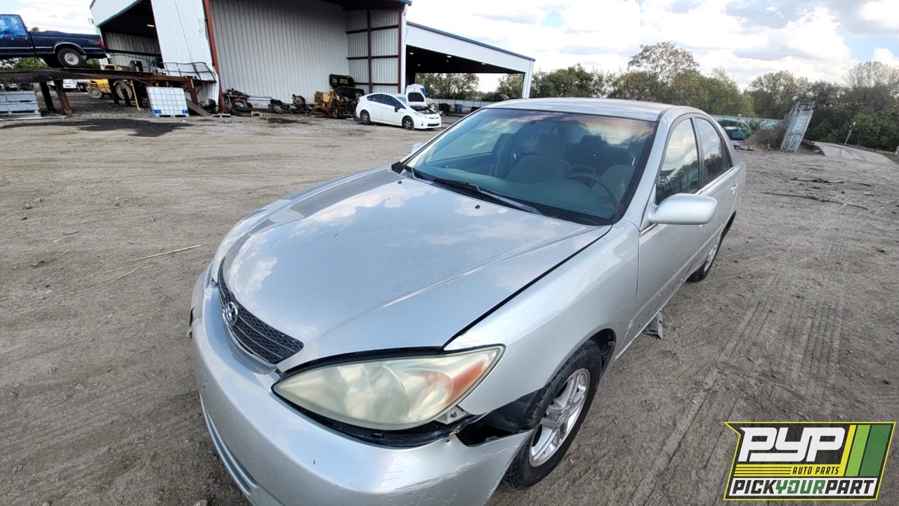 2002 TOYOTA CAMRY partes disponibles