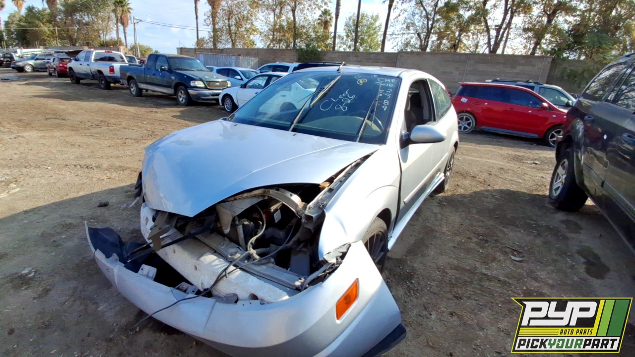 2003 FORD FOCUS available for parts