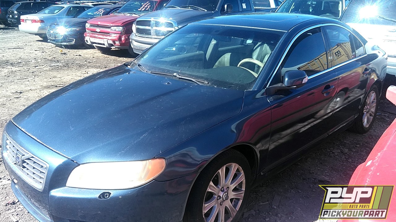 2009 VOLVO S80 available for parts