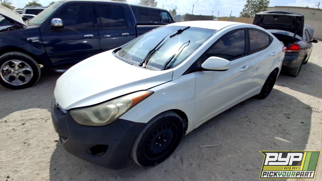 2011 HYUNDAI ELANTRA partes disponibles