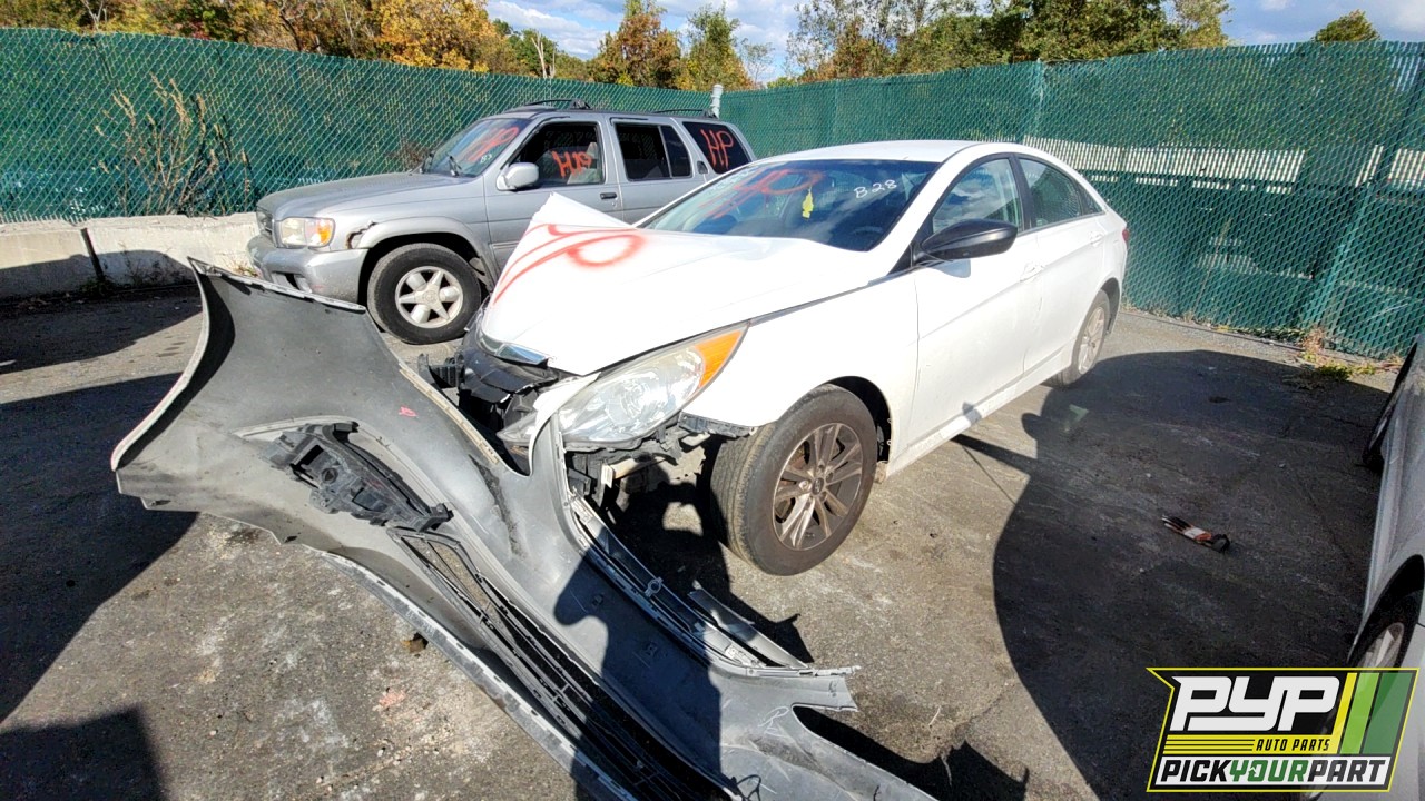 2014 HYUNDAI SONATA available for parts