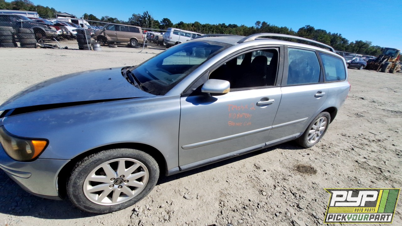 2006 VOLVO V50 available for parts