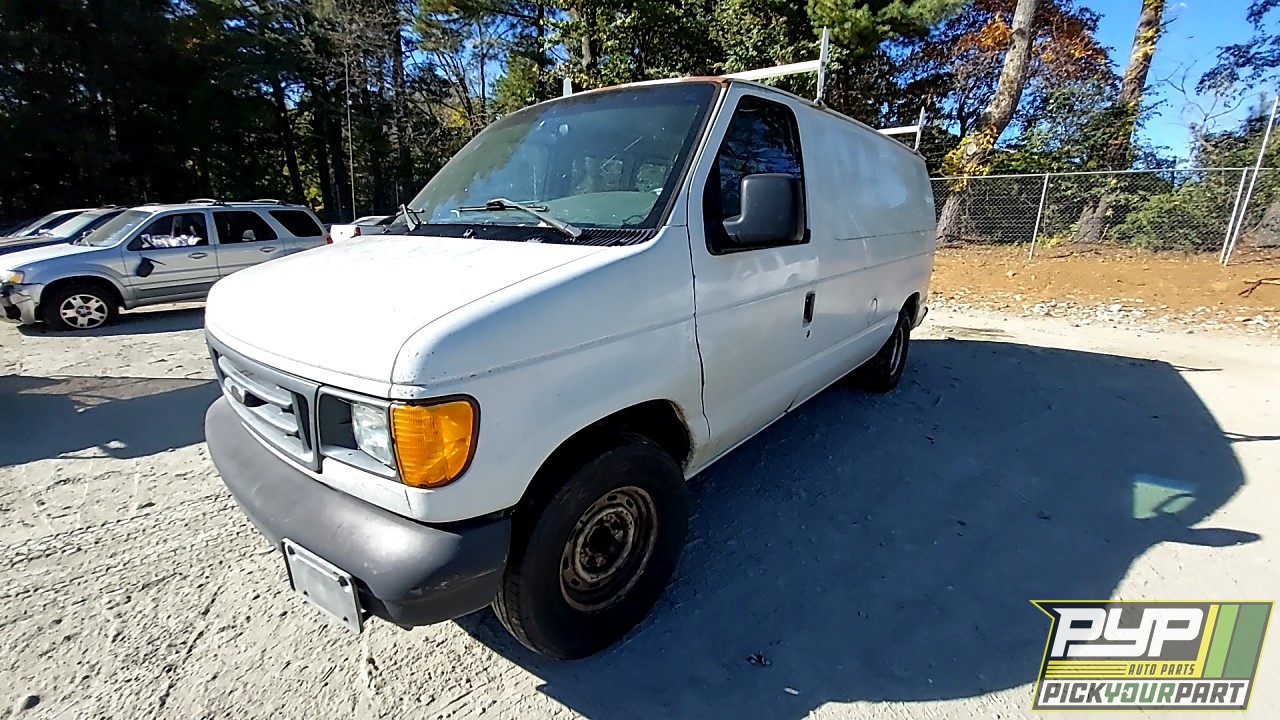 2003 FORD E-150 partes disponibles