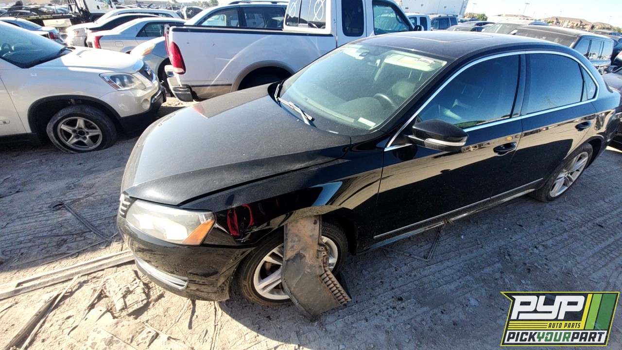 2012 VOLKSWAGEN PASSAT partes disponibles