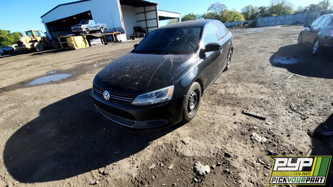 2013 VOLKSWAGEN JETTA partes disponibles