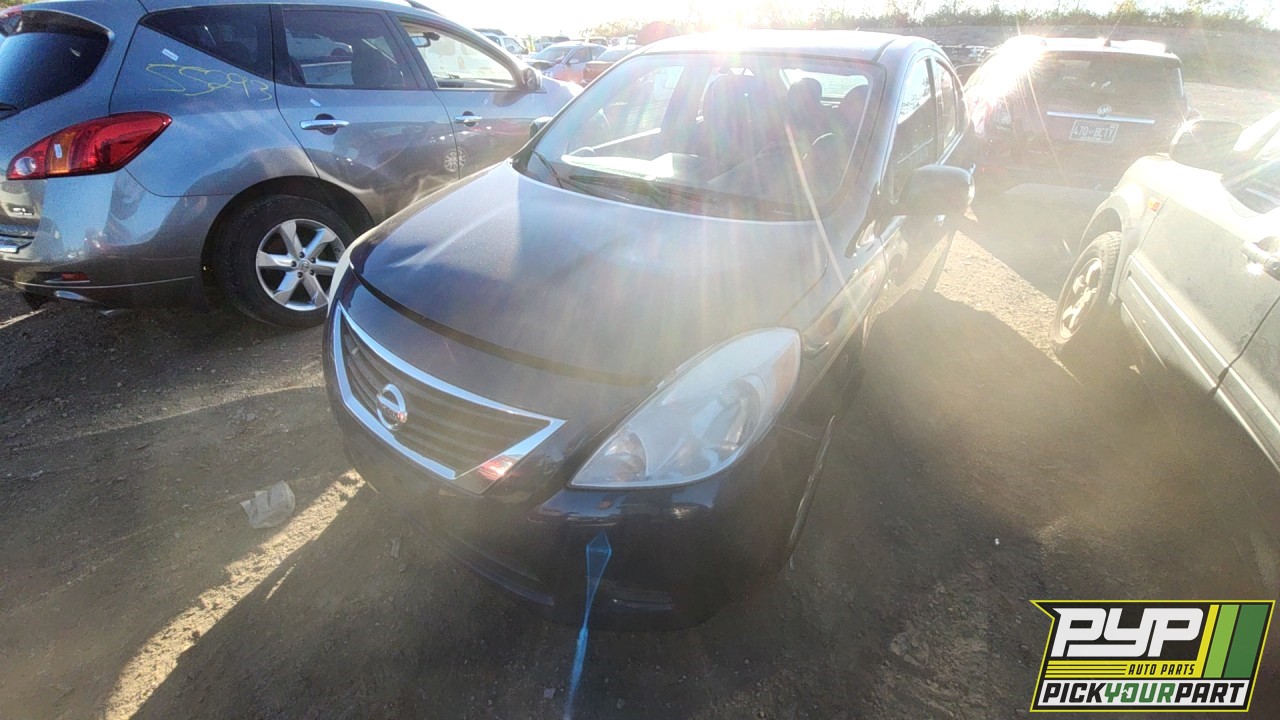 2014 NISSAN VERSA partes disponibles