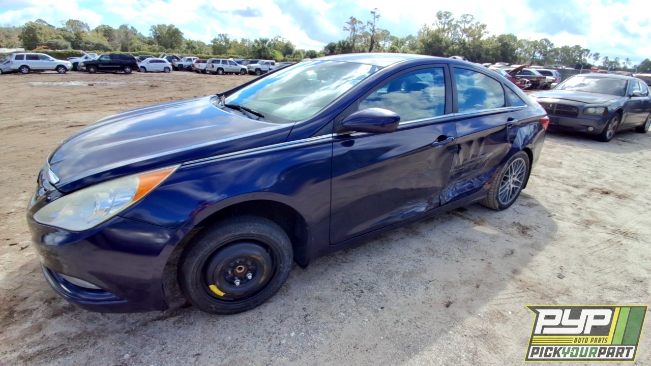 2013 HYUNDAI SONATA available for parts
