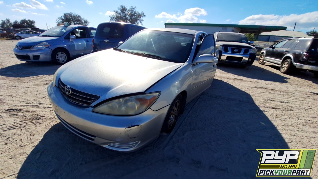 2003 TOYOTA CAMRY partes disponibles