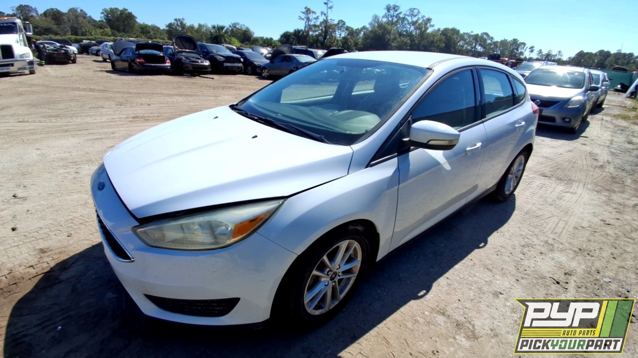2015 FORD FOCUS available for parts