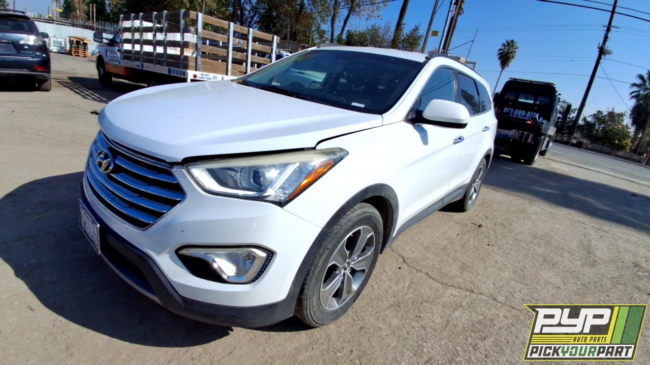 2015 HYUNDAI SANTA FE partes disponibles