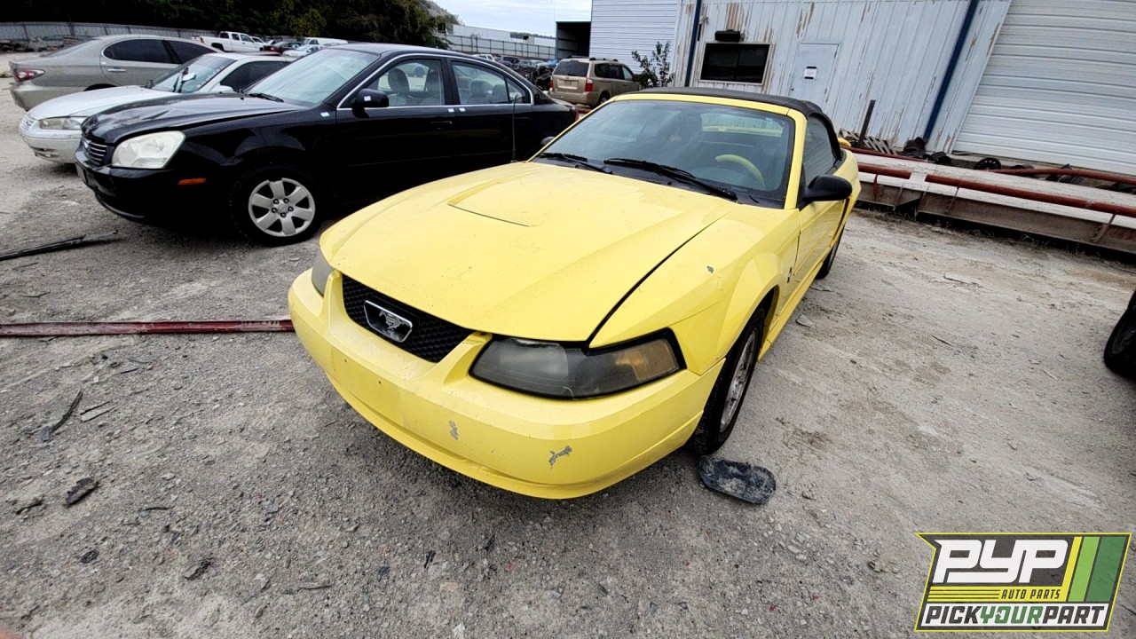 2003 FORD MUSTANG partes disponibles