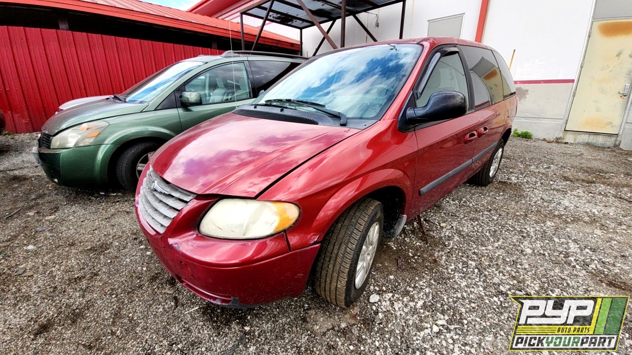 2006 CHRYSLER TOWN & COUNTRY available for parts
