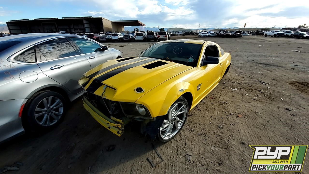2006 FORD MUSTANG partes disponibles
