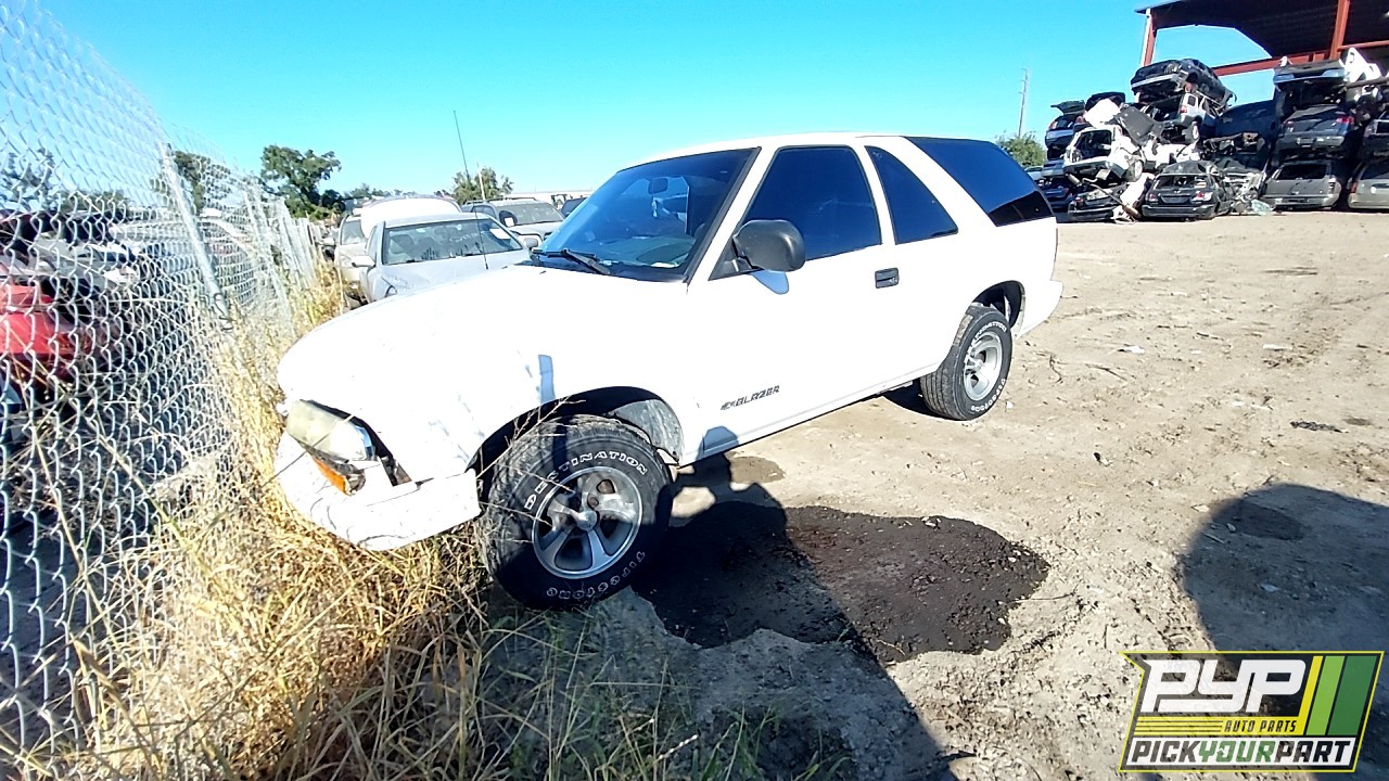 2005 CHEVROLET BLAZER available for parts
