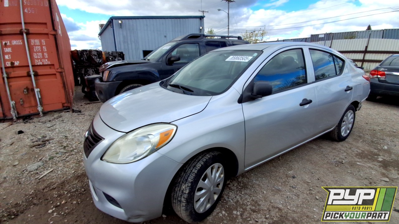 2013 NISSAN VERSA partes disponibles