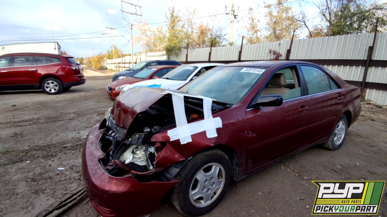 2003 TOYOTA CAMRY partes disponibles