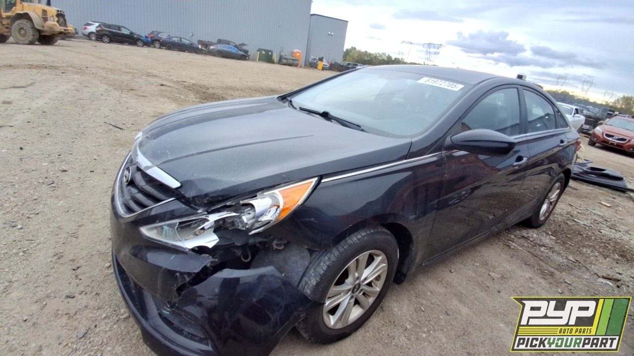 2012 HYUNDAI SONATA available for parts