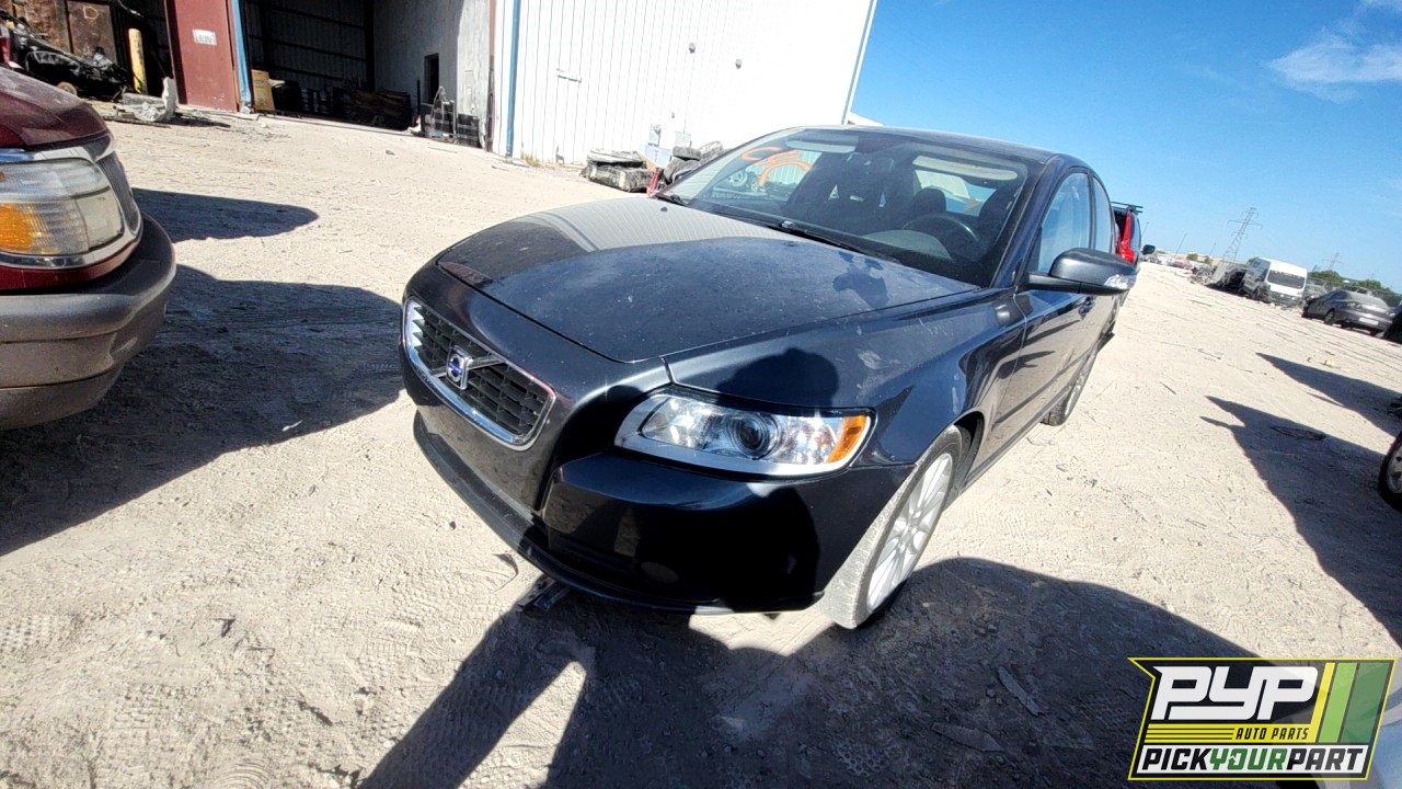 2009 VOLVO S40 available for parts