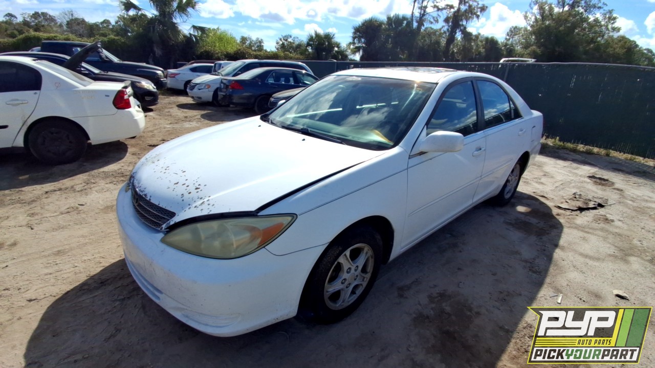 2004 TOYOTA CAMRY partes disponibles