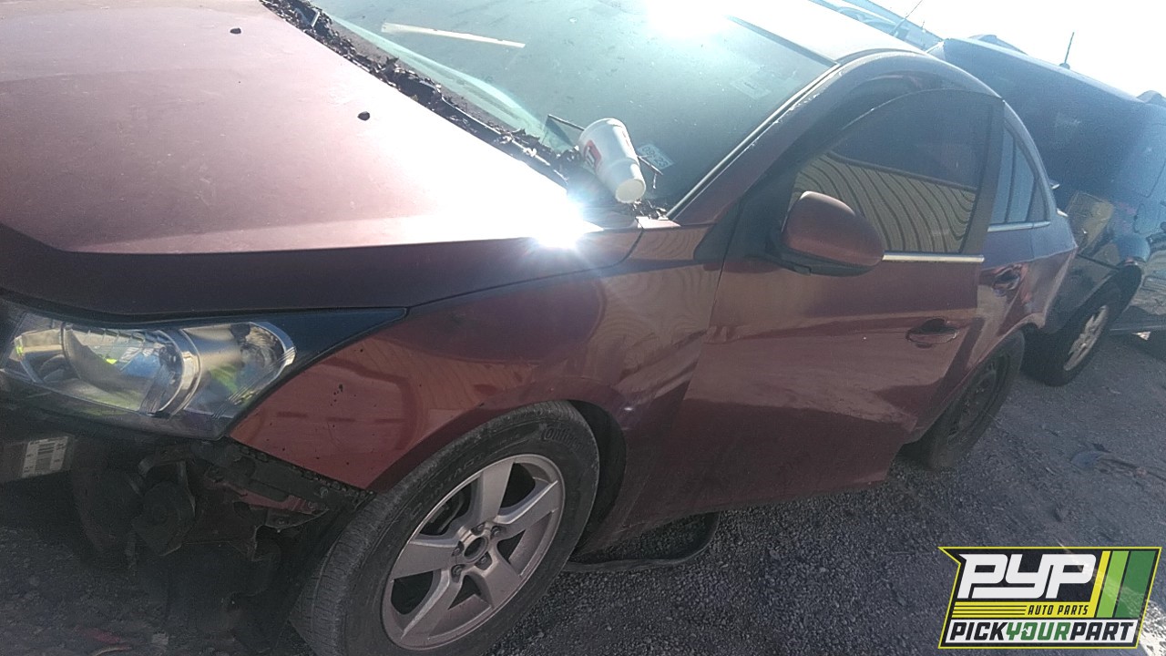 2013 CHEVROLET CRUZE partes disponibles