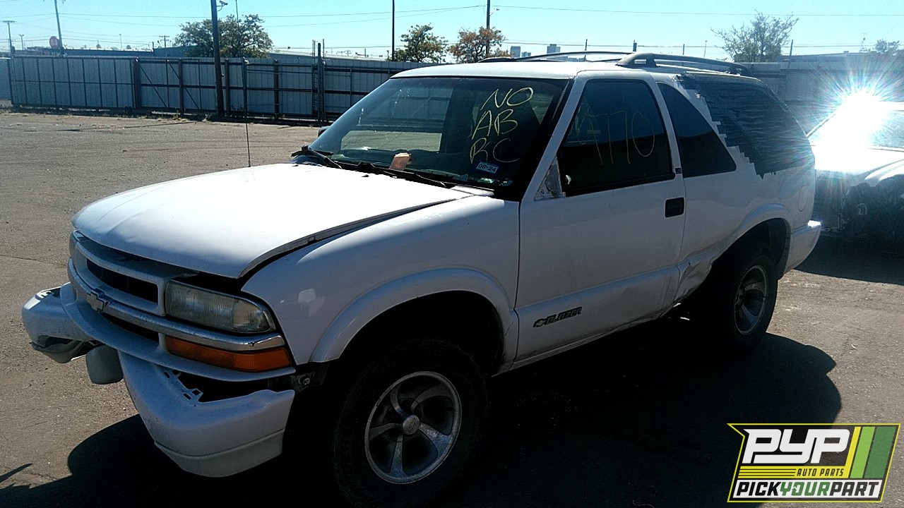 2002 CHEVROLET BLAZER partes disponibles