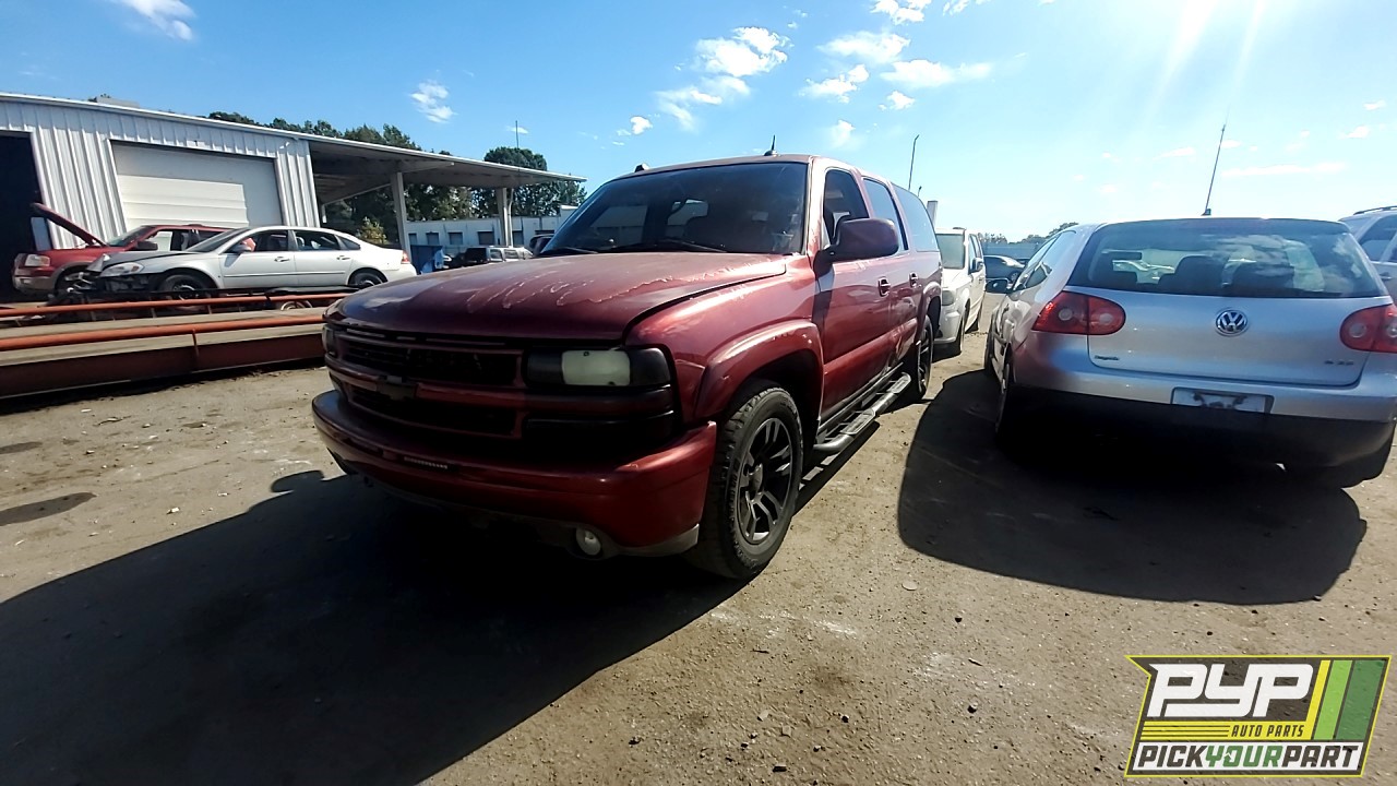 2004 CHEVROLET SUBURBAN 1500 partes disponibles