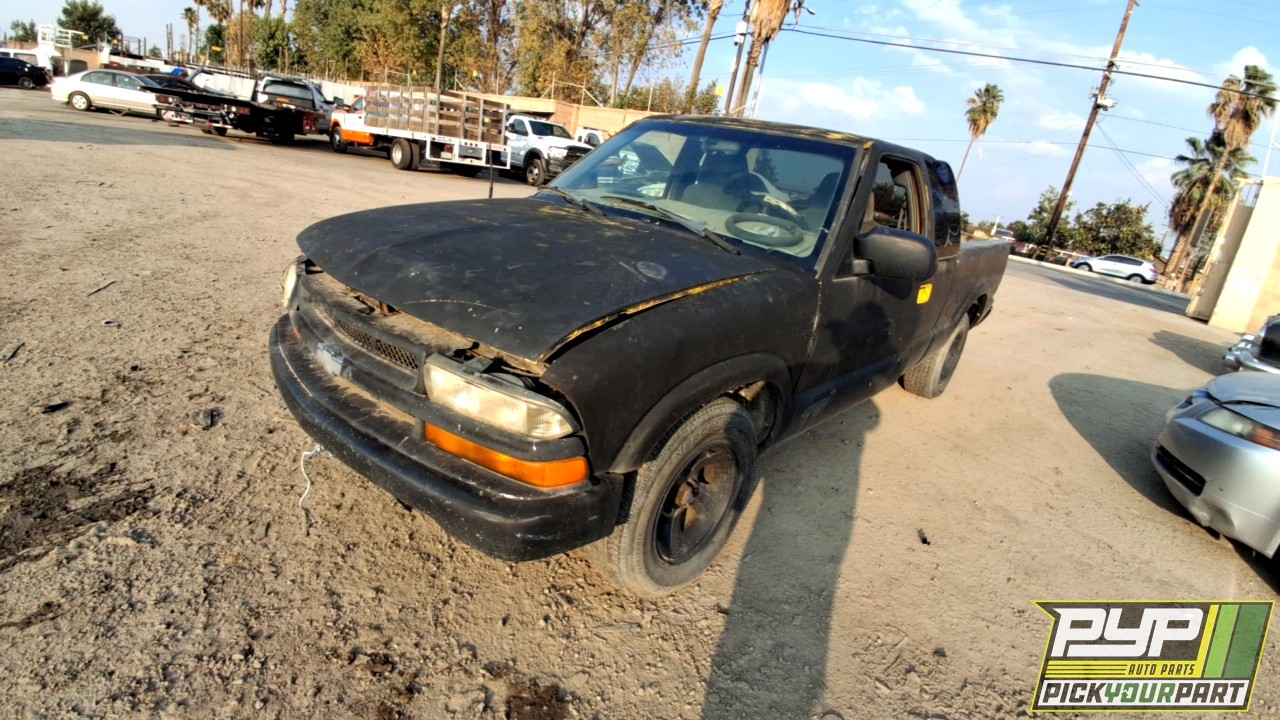 2002 CHEVROLET S10 partes disponibles