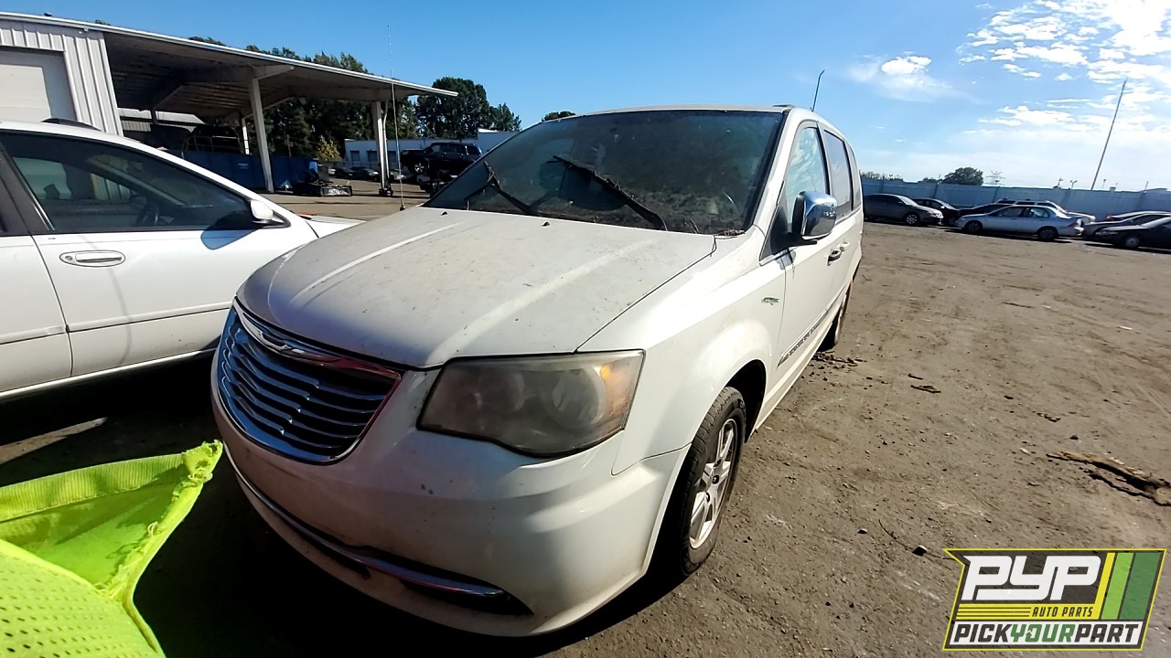 2012 CHRYSLER TOWN & COUNTRY partes disponibles