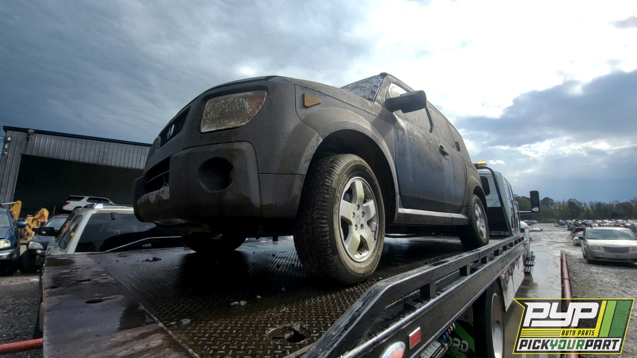 2005 HONDA ELEMENT available for parts