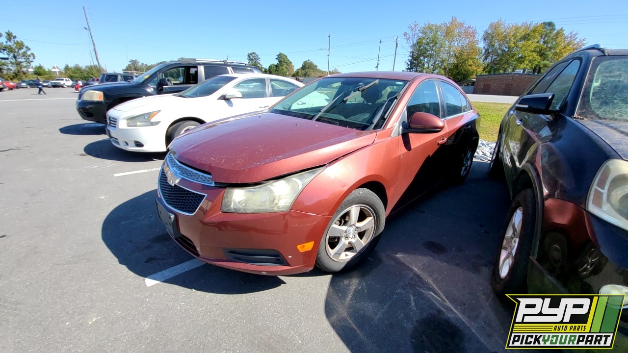 2013 CHEVROLET CRUZE partes disponibles