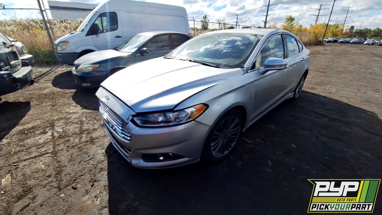 2013 FORD FUSION partes disponibles