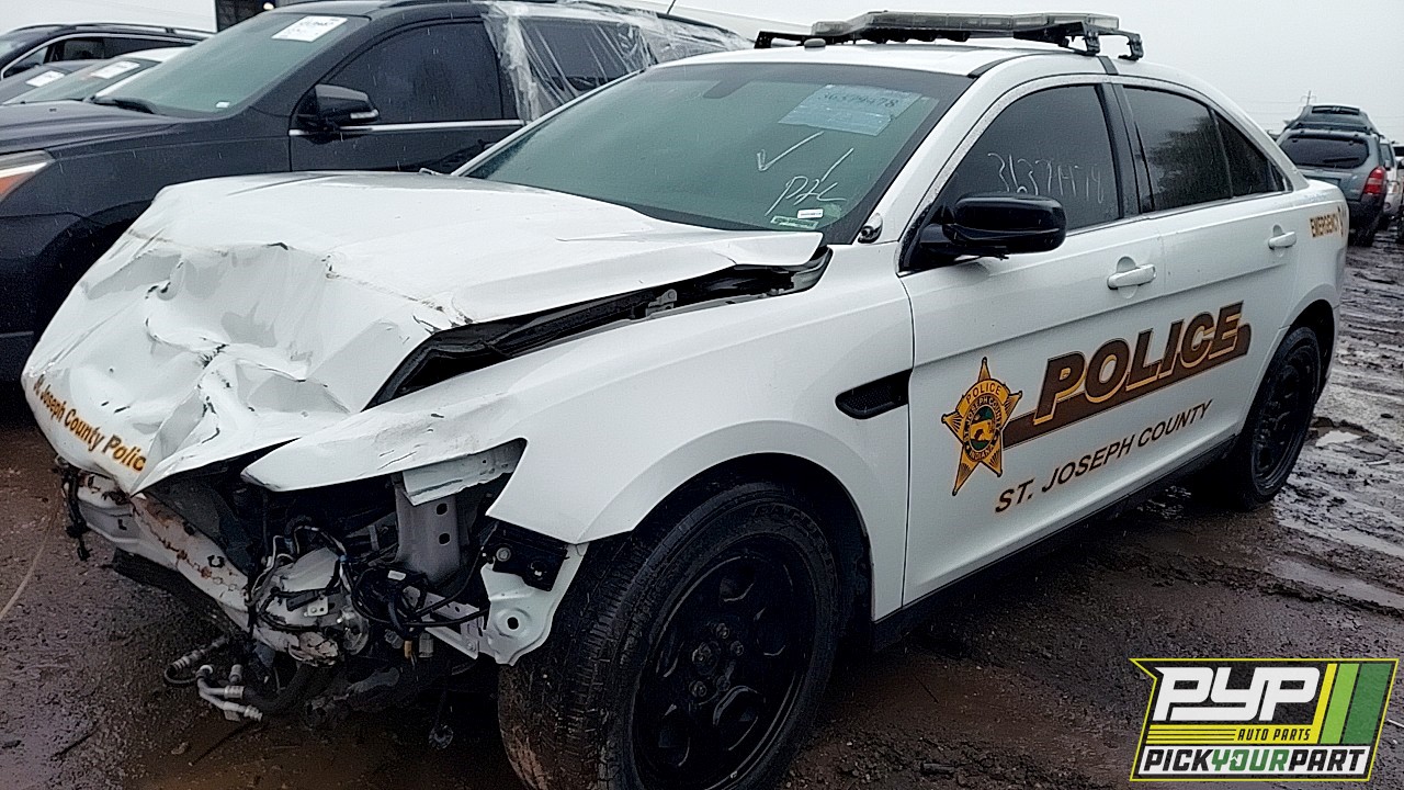 2016 FORD POLICE INTERCEPTOR SEDAN partes disponibles