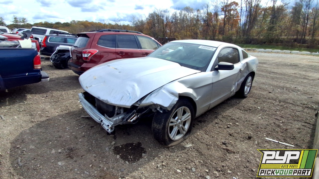 2012 FORD MUSTANG available for parts