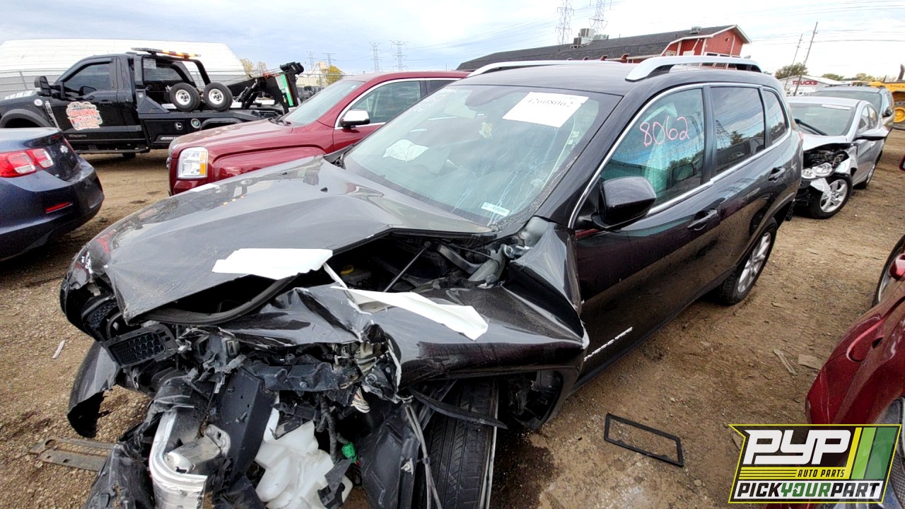 2015 JEEP CHEROKEE partes disponibles