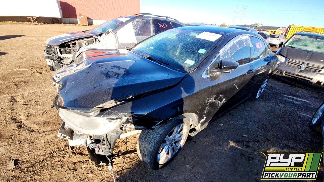 2015 CHRYSLER 200 partes disponibles